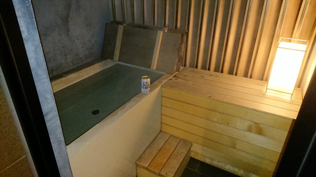 ONSEN RYOKAN 由縁 札幌の客室露天風呂