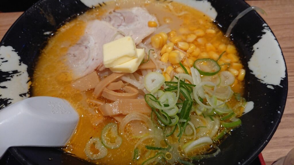 新千歳空港雪あかりの味噌バターコーンラーメン