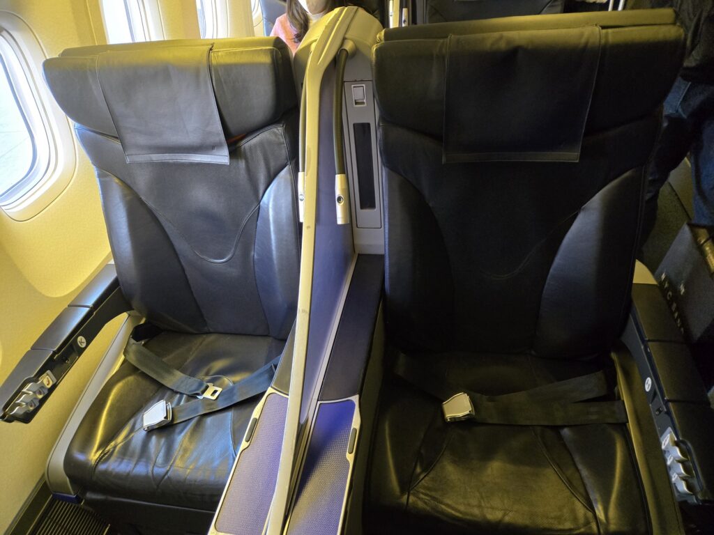 ANAプレミアムクラス（NH697）のシート