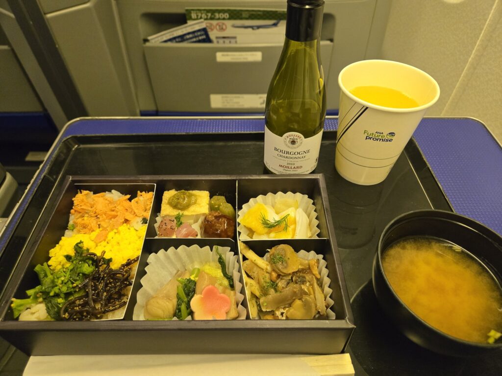 ANAプレミアムクラス（NH698）の食事
