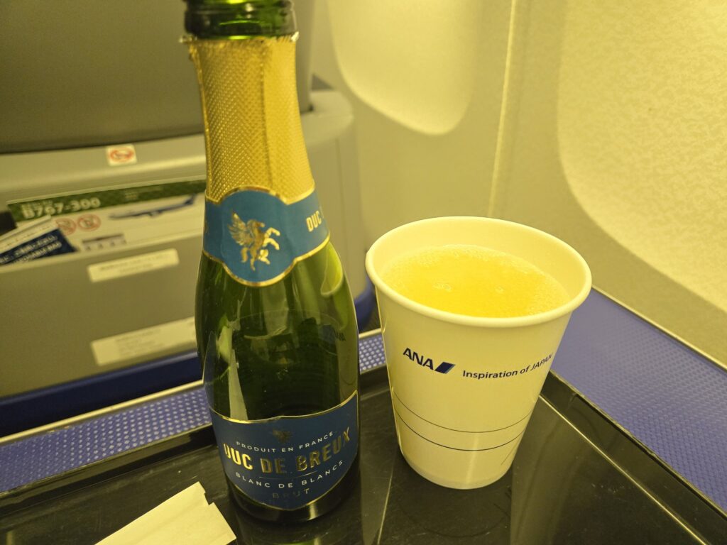 ANAプレミアムクラス（NH698）のドリンク