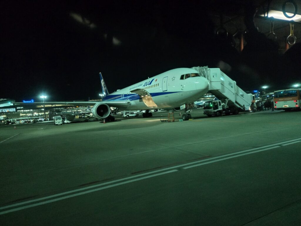 ANAプレミアムクラス（NH698）の機材