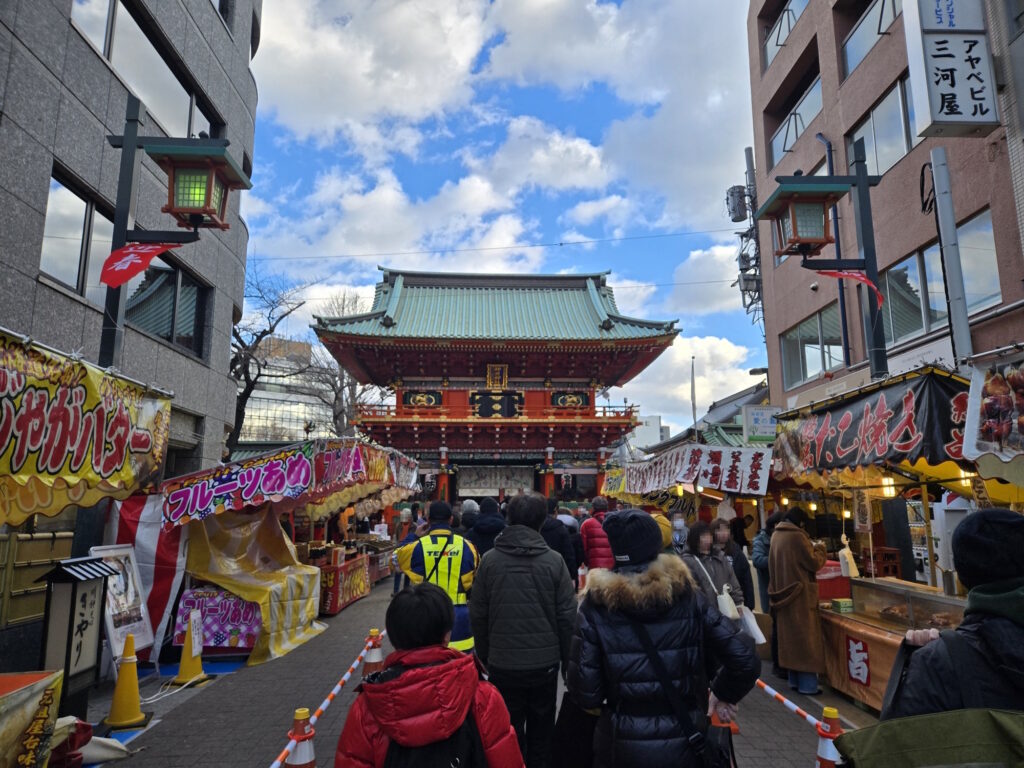 神田明神の表参道