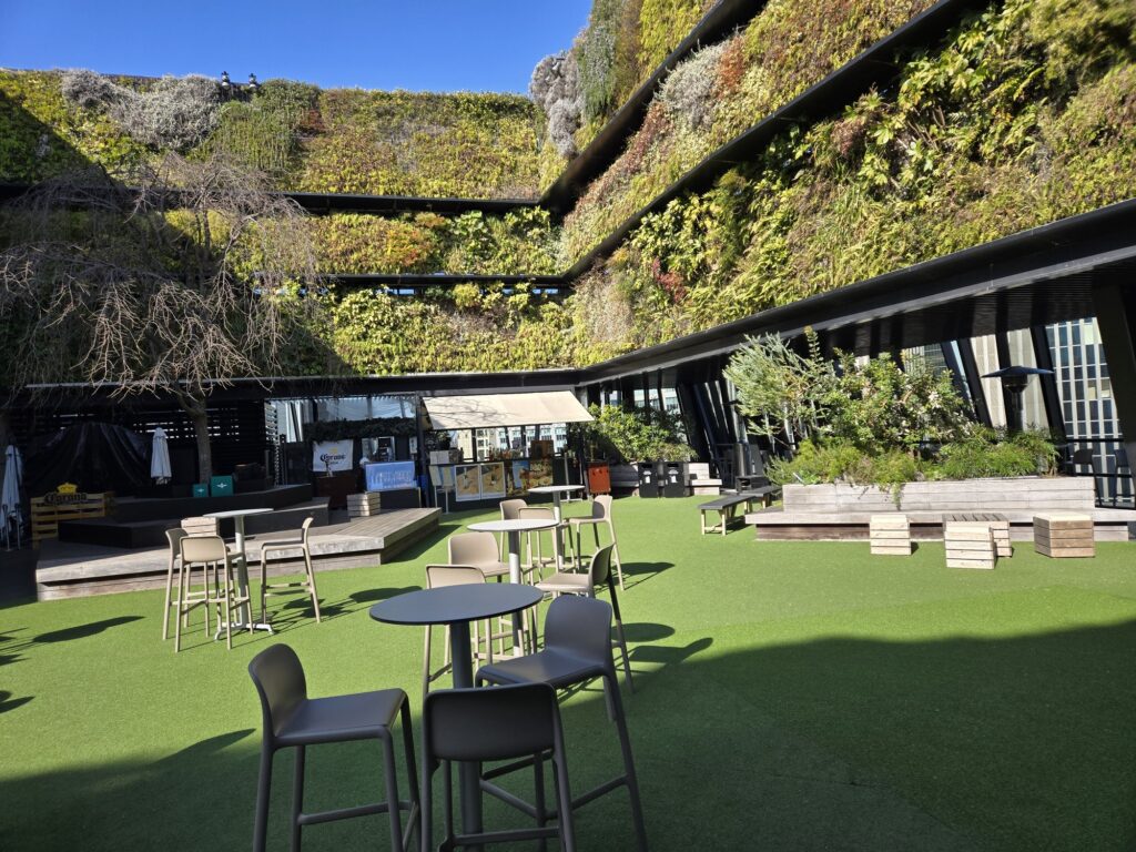 銀座NOVOの屋上にある「The Mint Ginza（ザ ミント ギンザ）」