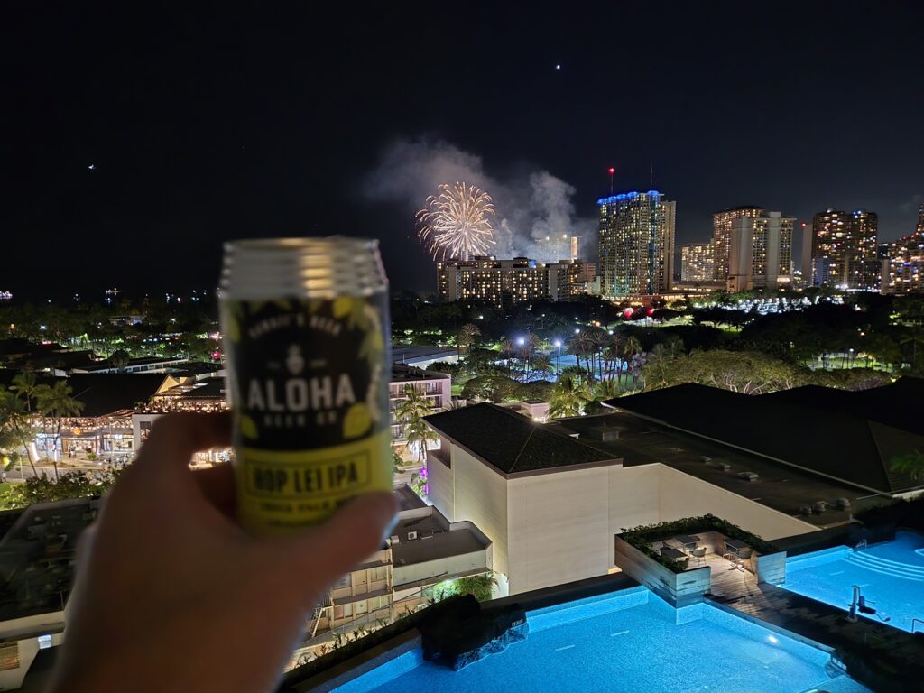 ALOHA BEER とヒルトン花火