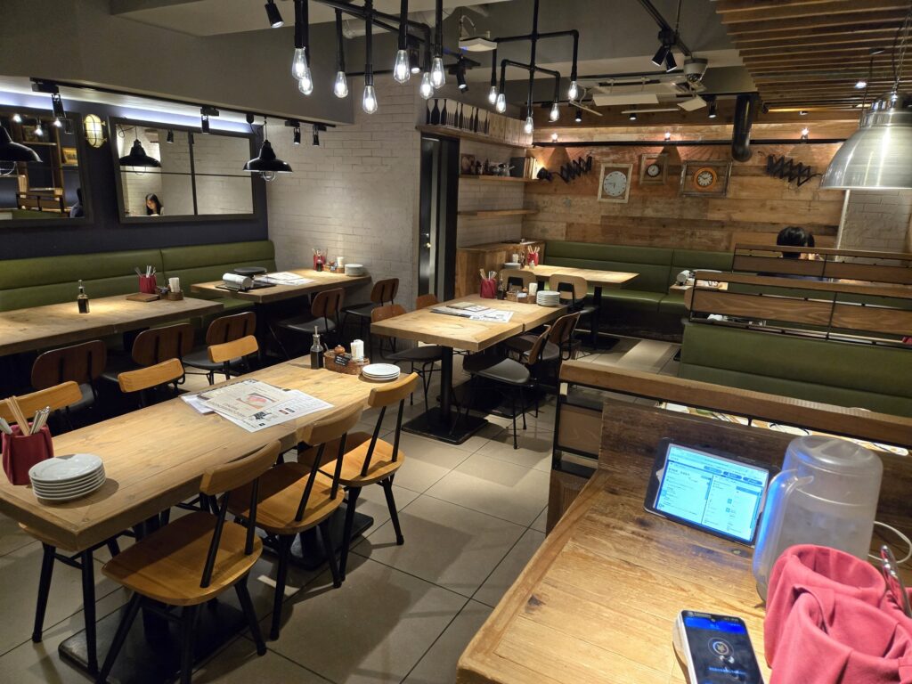 店内(ダイニングエリア)の様子