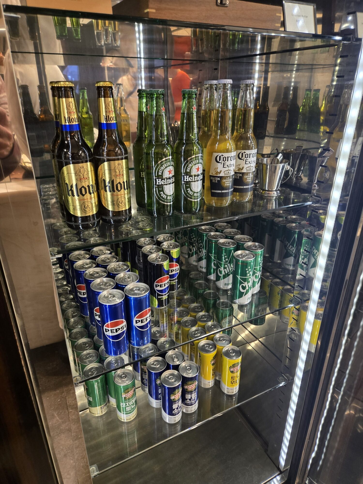 クラブラウンジ