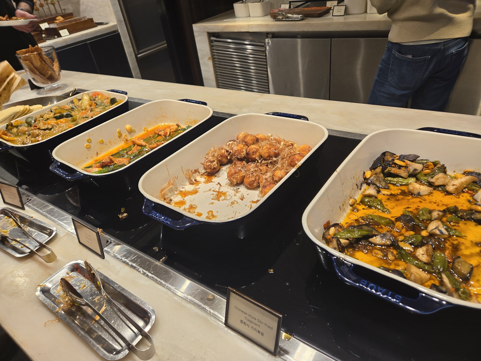 クラブラウンジ