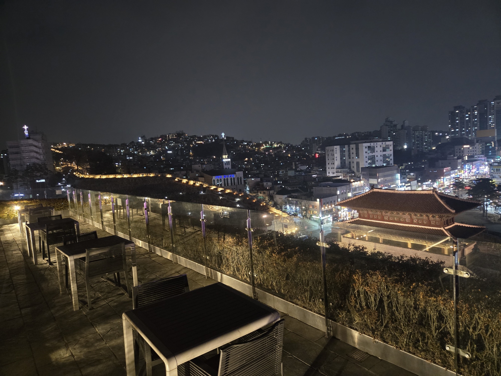 クラブラウンジ