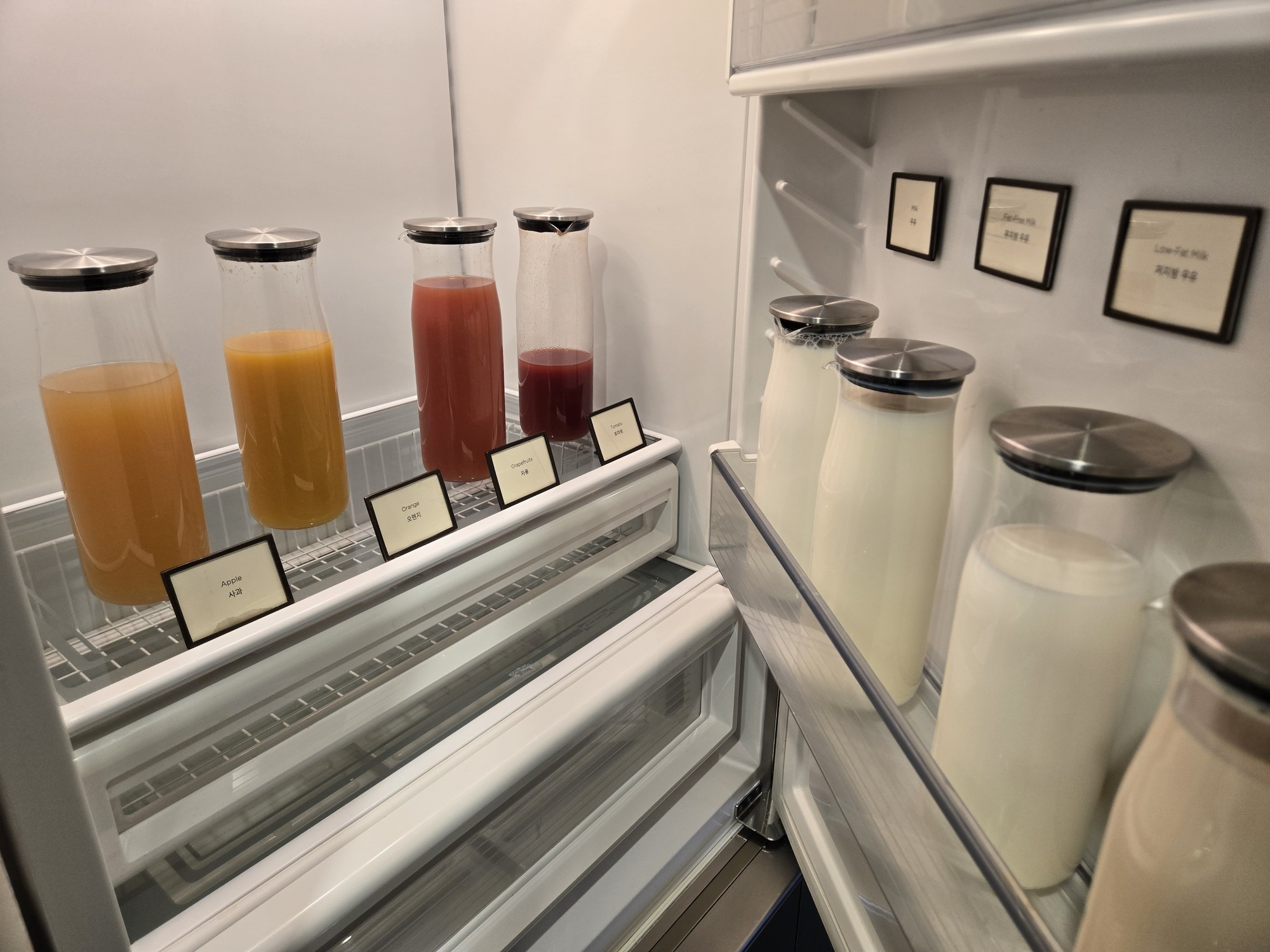 クラブラウンジ