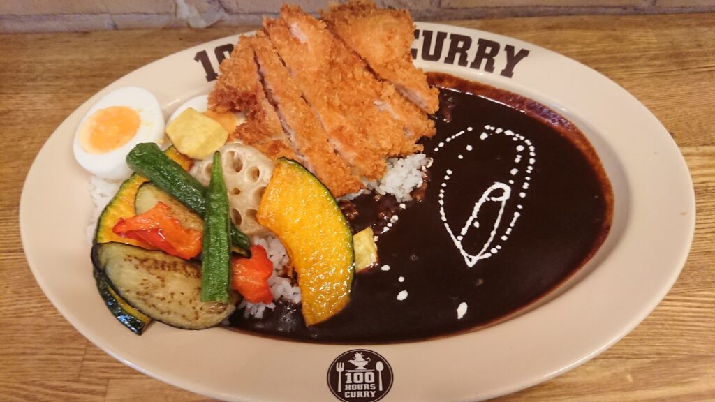 100時間カレー 神田店の欧風スペシャルカレー