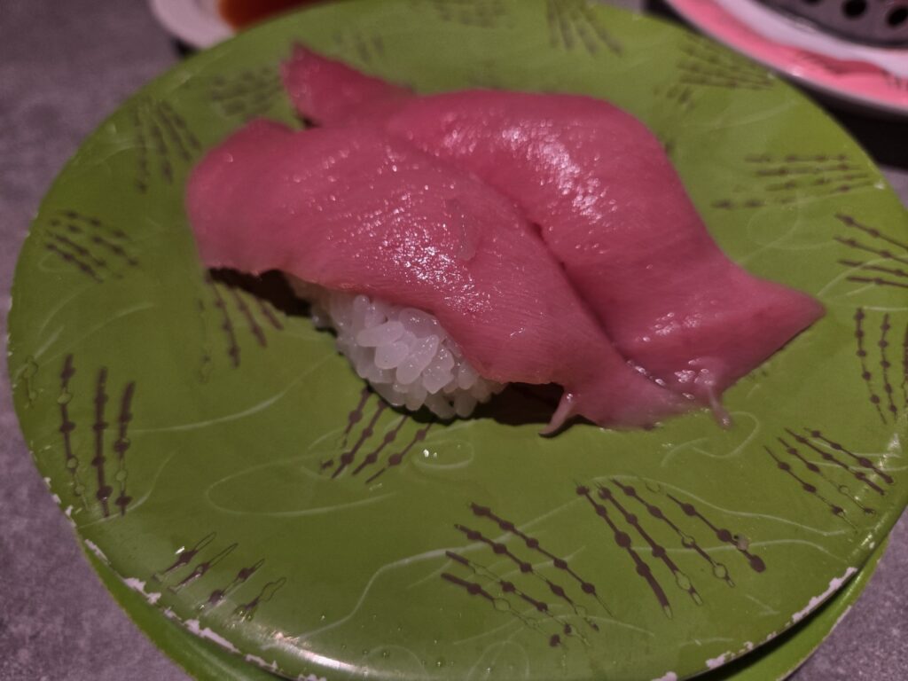 中トロの握り寿司