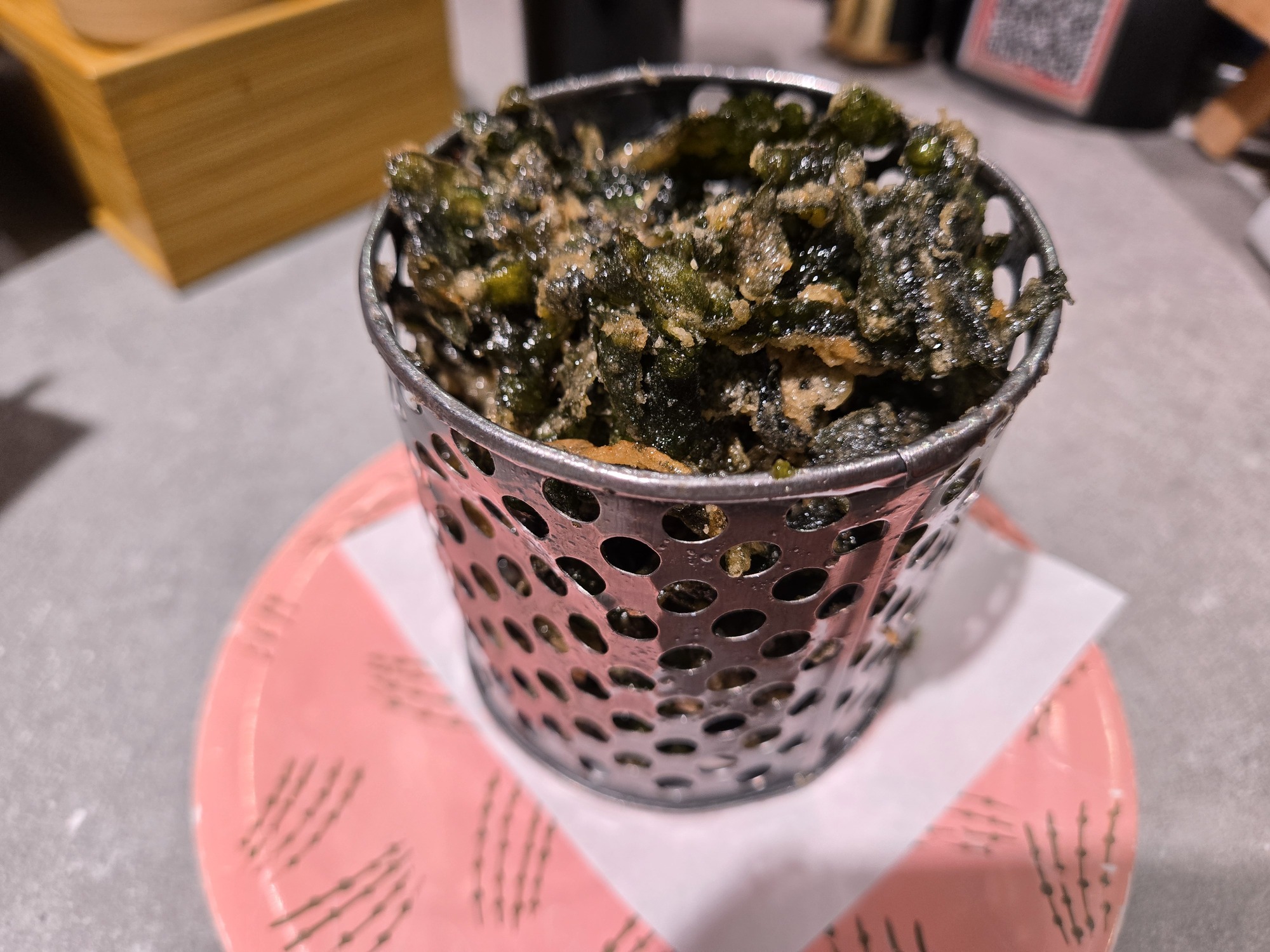 ワカメの唐揚げ