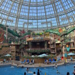 Splash Bayの屋内プールエリア