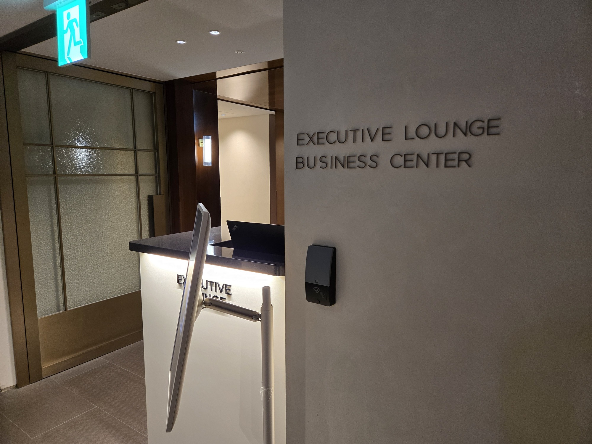 JWマリオットホテルソウル エグゼクティブラウンジ入り口
