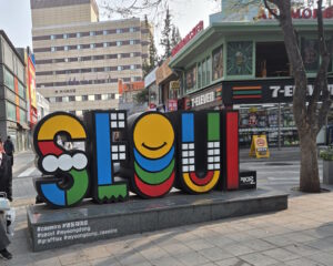 明洞のSEOULオブジェ