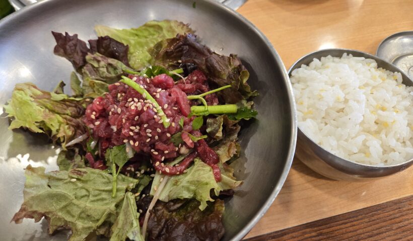 ユッケとライス