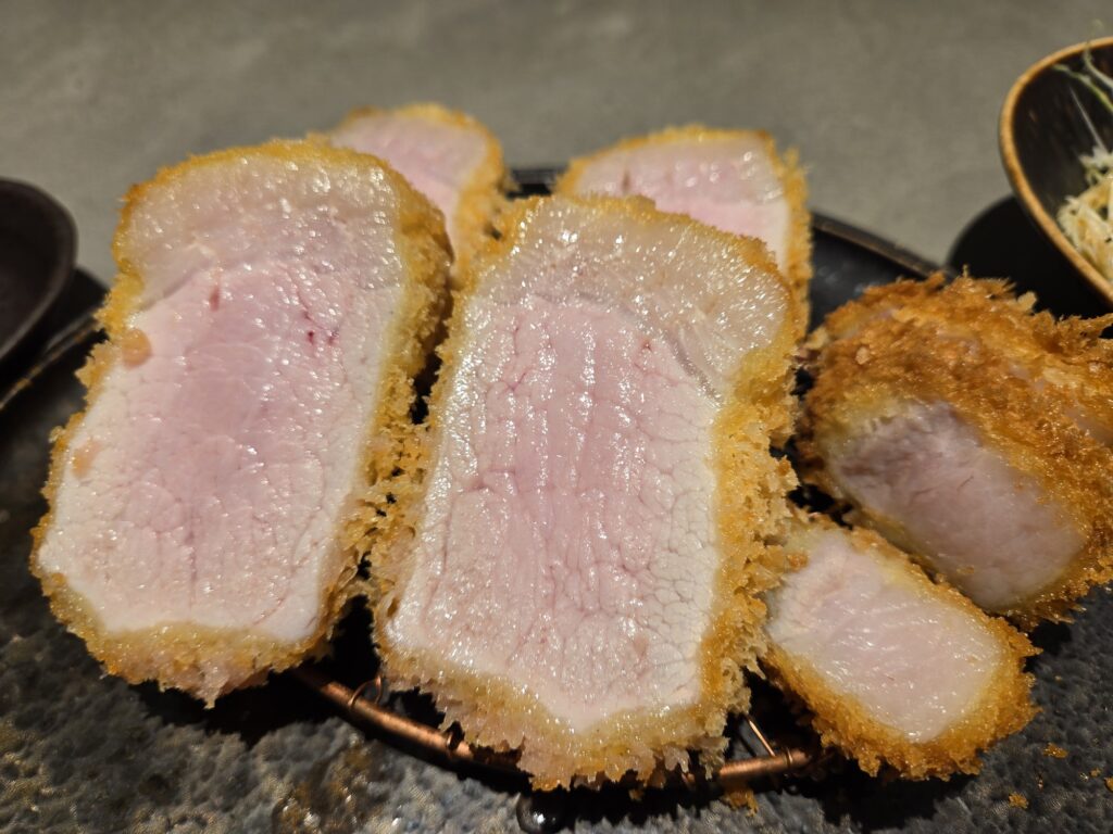 東京とんかつ がぶうのロースの断面