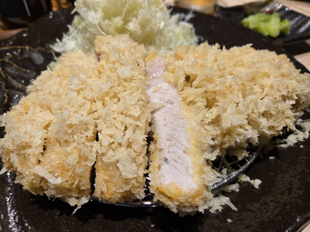 とんかつ憲進のリブロースかつ