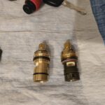 SANEI simpletのレバーが固着して動かない!修理費用17,160円で直した体験談 交換用の水栓部品