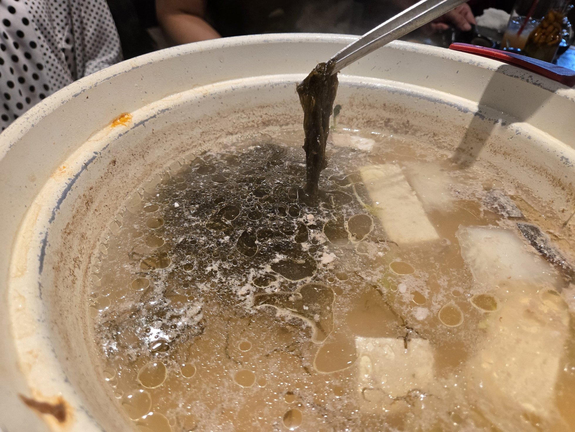 旨味豊かなスープ鍋料理