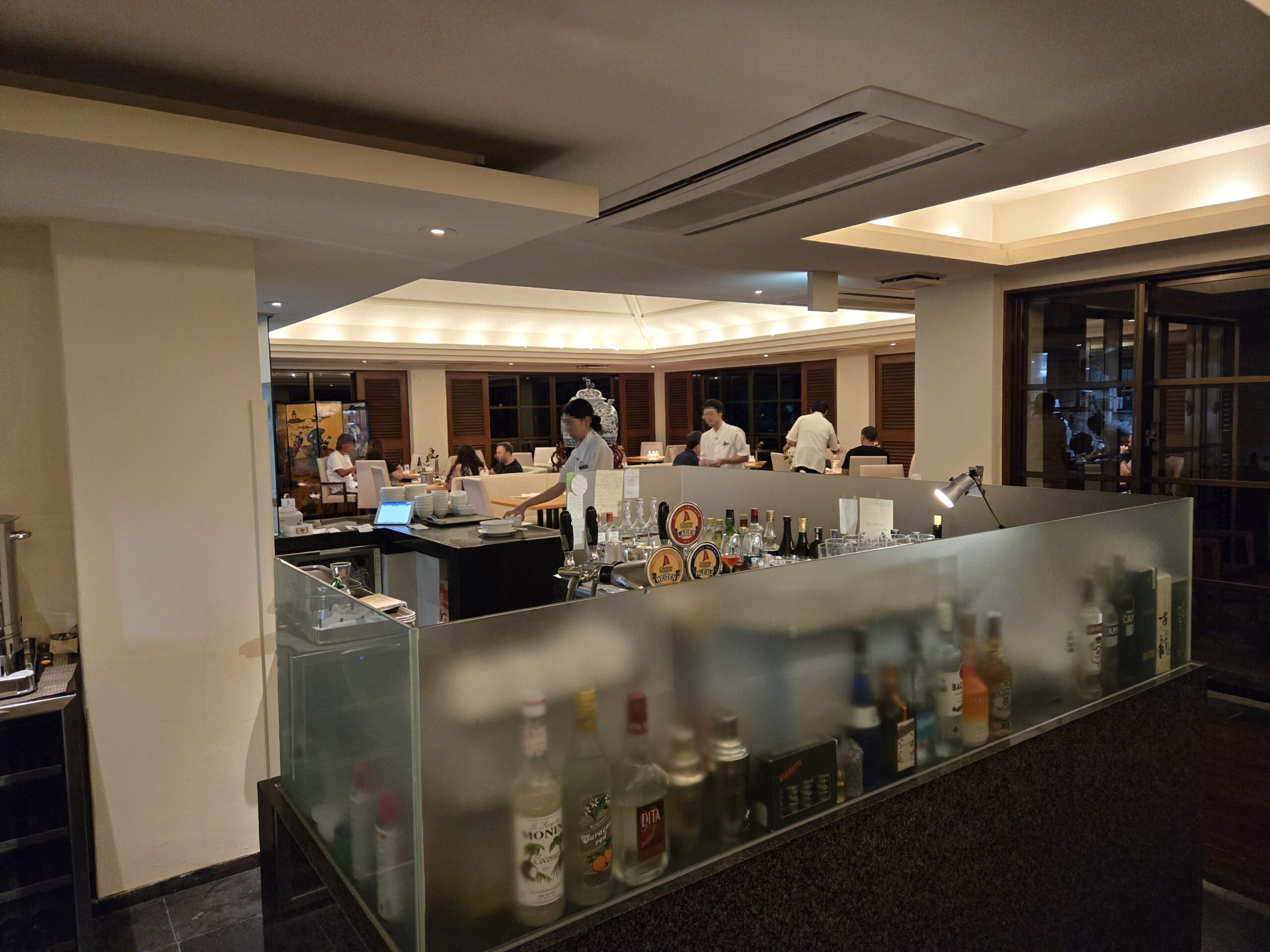 琉華菜苑の店内の様子